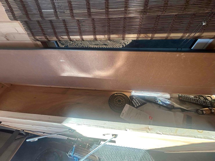 ice-castle-fish-house-image-21