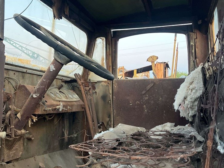 fwd-dump-truck-image-18