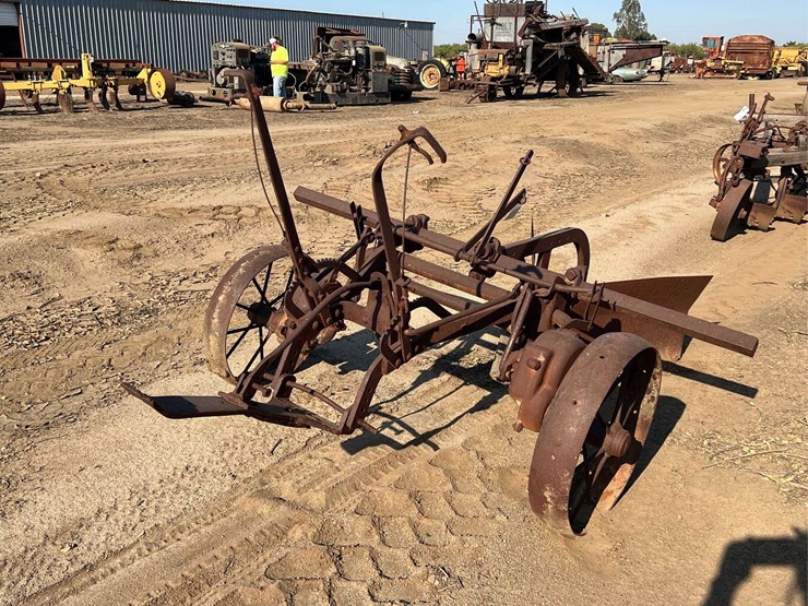 36”-v-plow-image-9