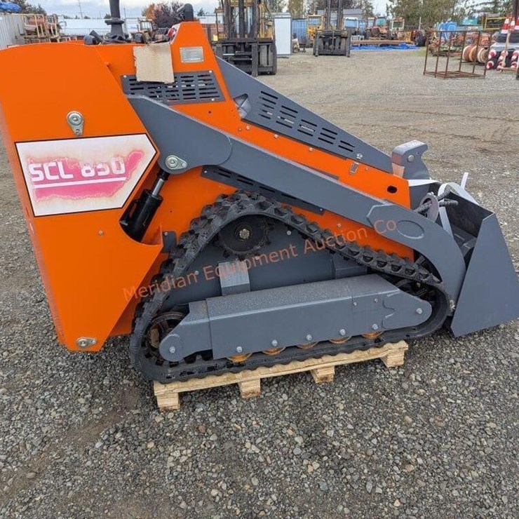 Diggit SCL850 Mini Tracked Loader