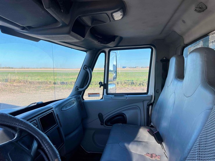 2007-international-4200-image-21