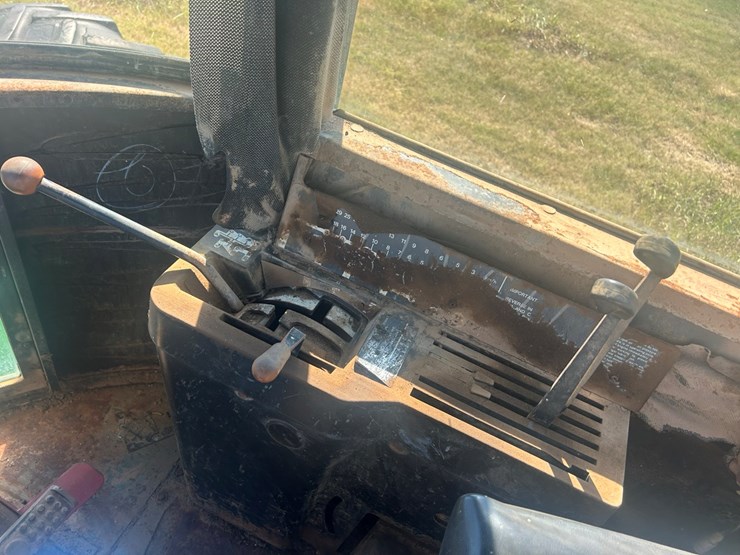 1979-john-deere-8640-image-22