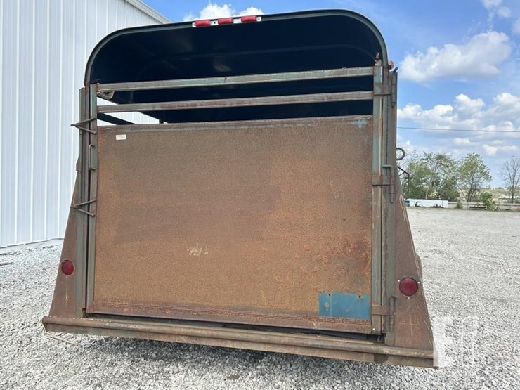 stock-trailer-26'-image-4