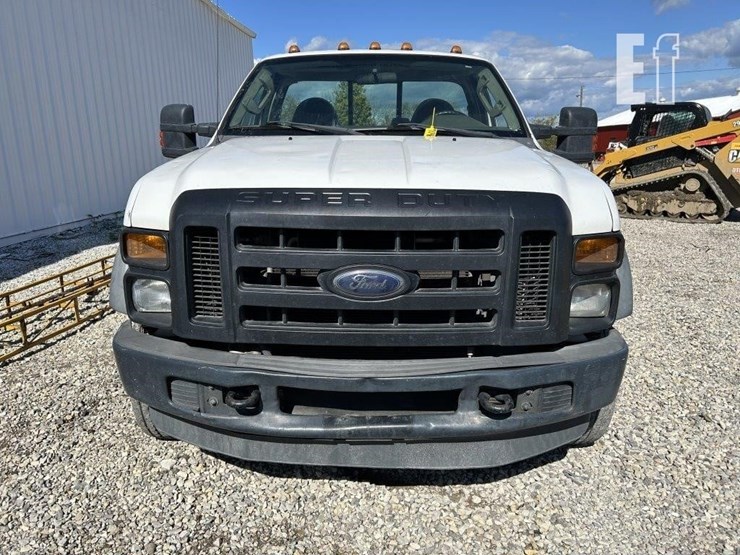 ford-f450-image-2