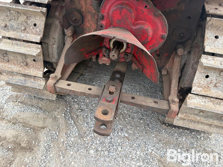 1947-international-td6-image-18