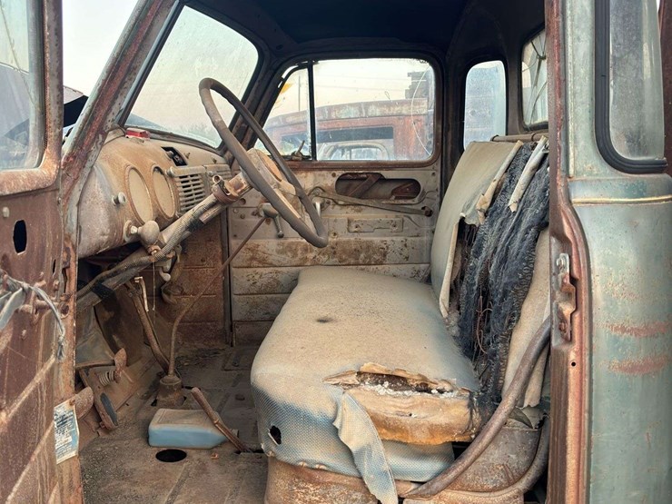 chevrolet-6400-image-23