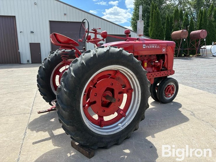 1946-ih-farmall-m-2wd-tractor-image-5