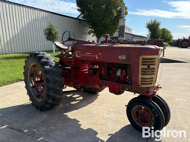 1957-case-ih-450-image-3