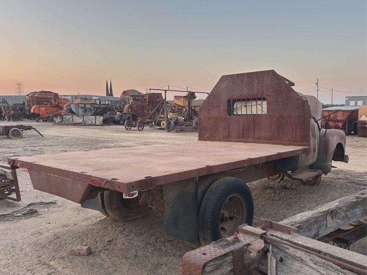 chevrolet-6400-image-5