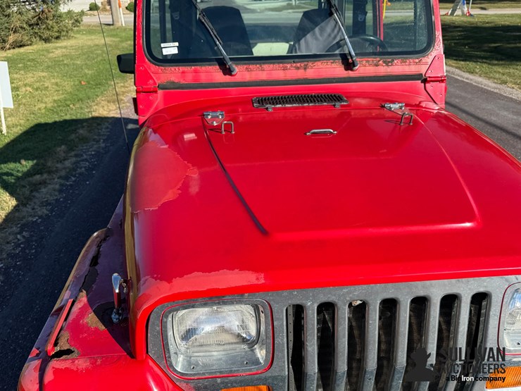 1993-jeep-wrangler-image-10
