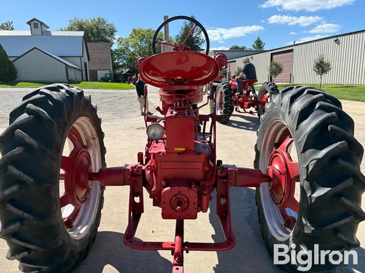 1954-international-super-m-image-11