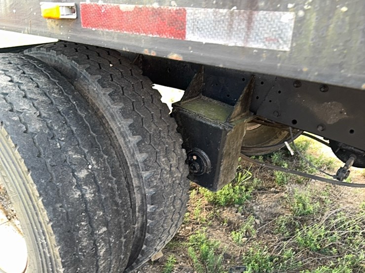 gooseneck-dump-trailer-image-11