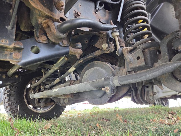 2017-dodge-ram-3500-image-36