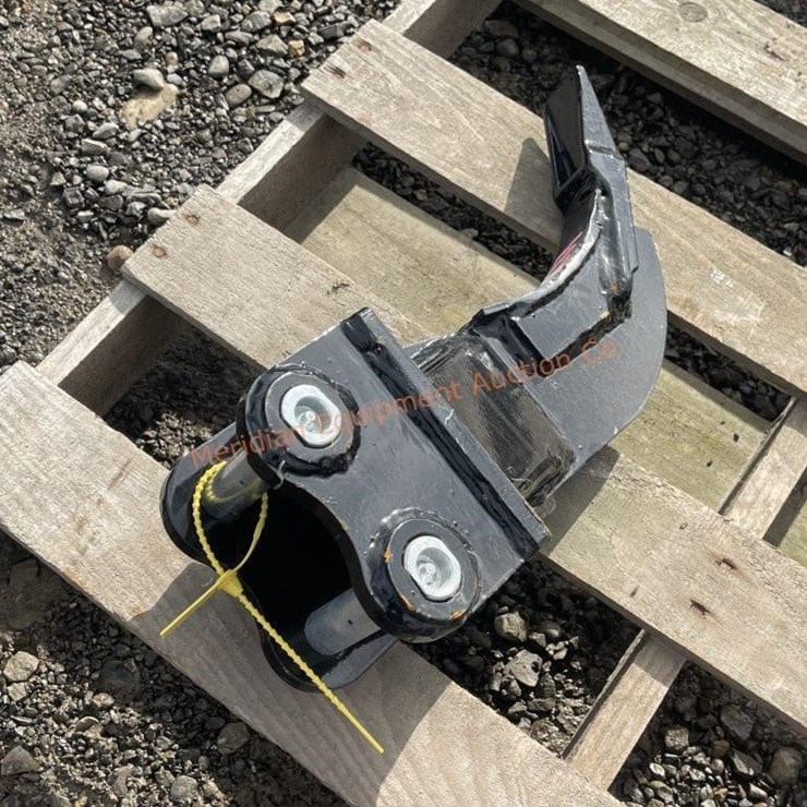 IR Mini Excvator Ripper