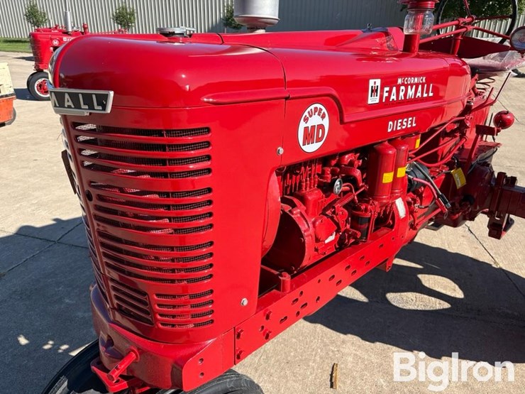 1953-ih-farmall-super-md-2wd-tractor-image-10