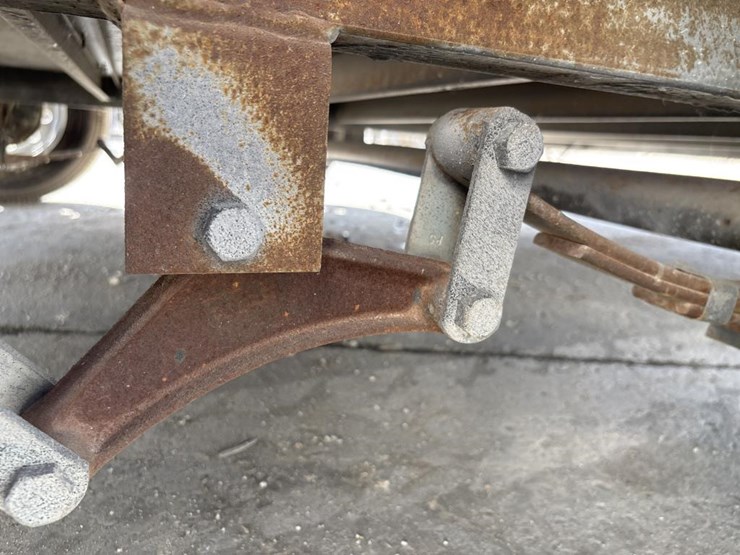 #5042-•-2018-h-&-h-16'-enclosed-trailer-image-29