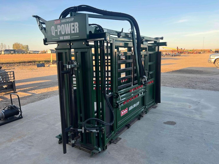 2019-arrowquip-q-power-106-series-hydraulic-squeeze-chute-image-3