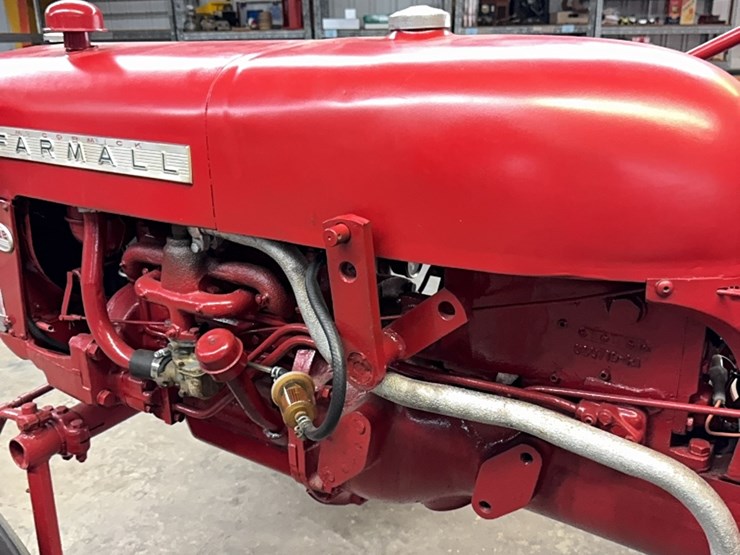 mccormick-farmall-cub-image-9