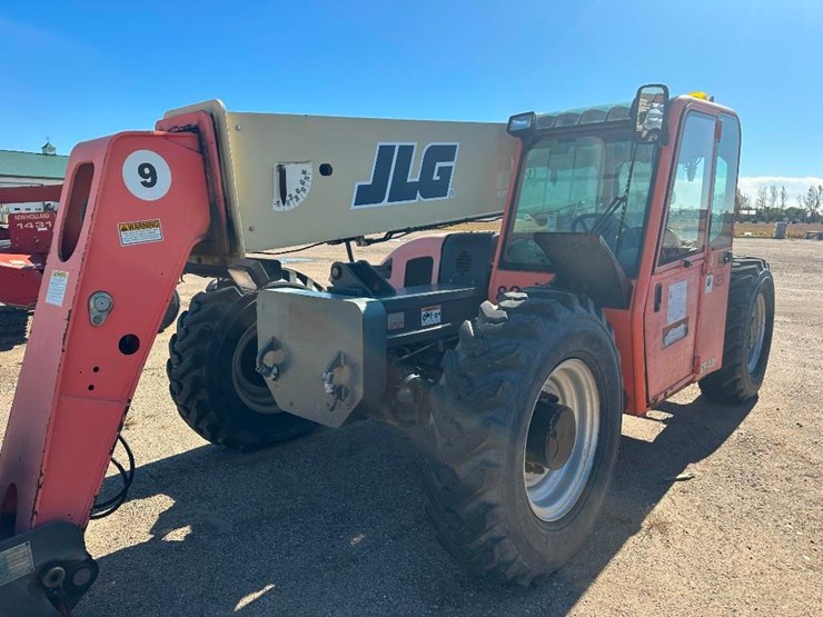 2008-jlg-g9-43a-image-1