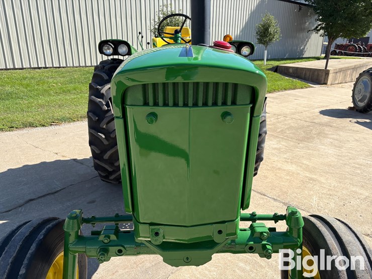 1970-john-deere-2520-image-16