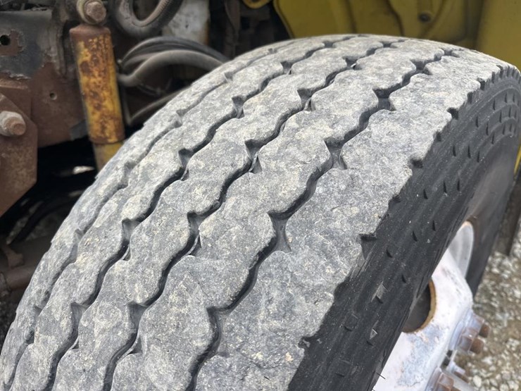 2004-caterpillar-3126-image-77