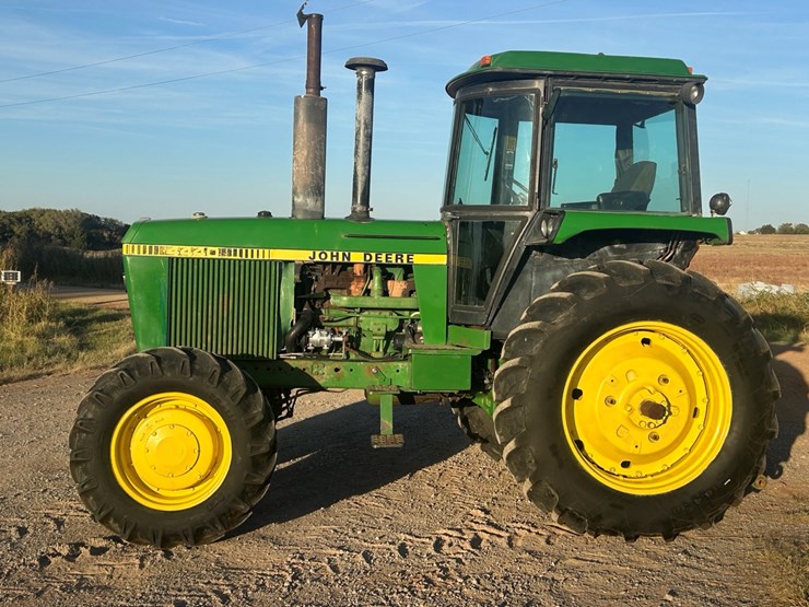 1980-john-deere-4440-image-26