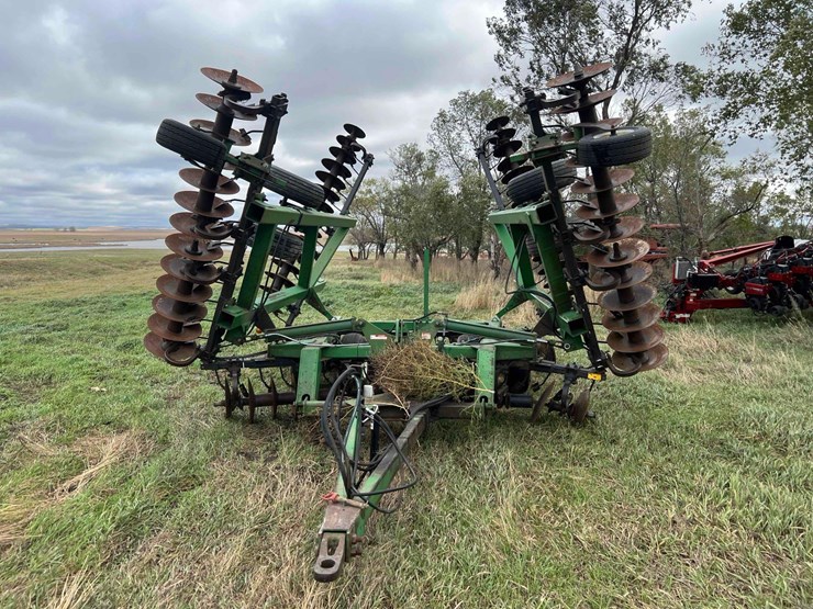 john-deere-635-image-2