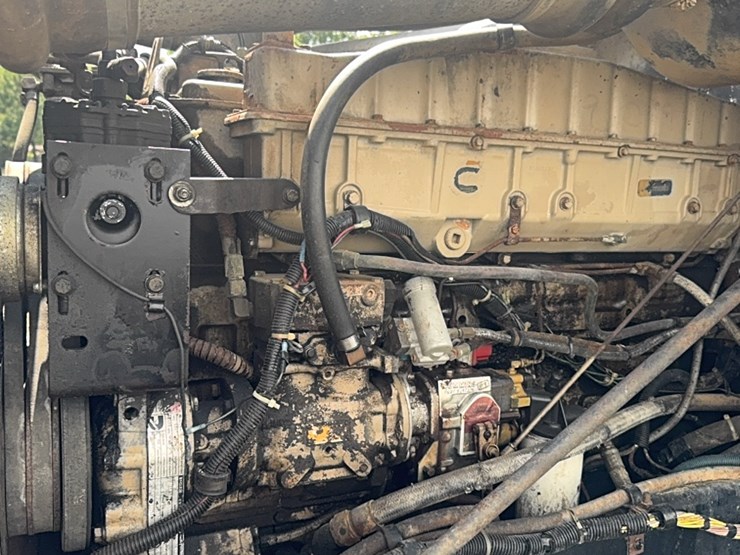 international-eagle-with-cummins-image-2
