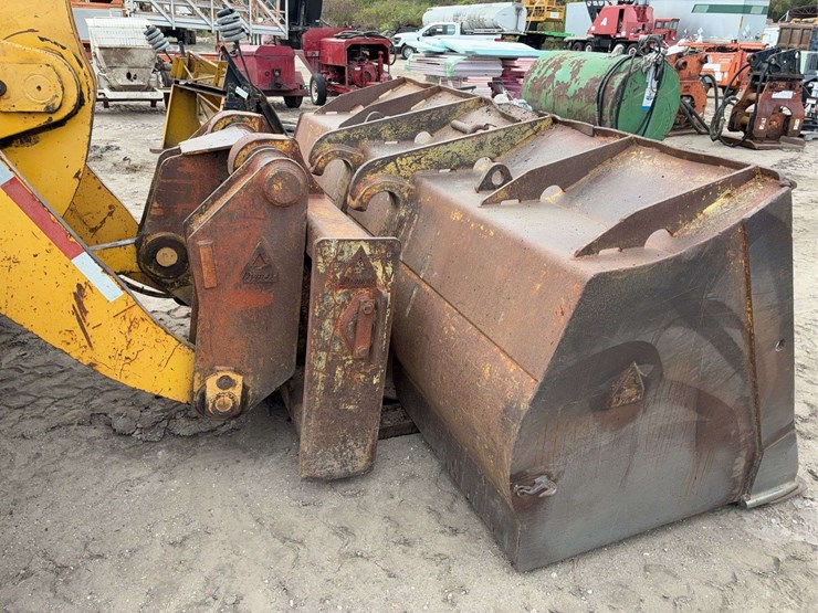 komatsu-wa380-image-35