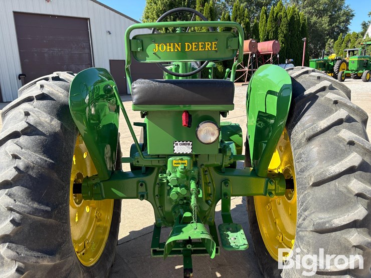 1951-john-deere-a-image-11