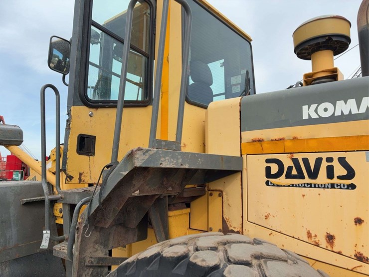 komatsu-wa380-image-18