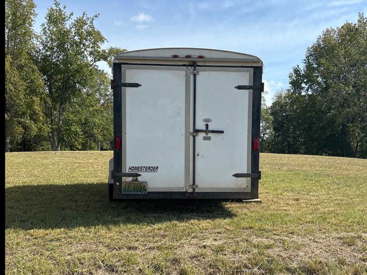 #405-•-12ft-x-6ft-homesteader-enclosed-trailer-image-4
