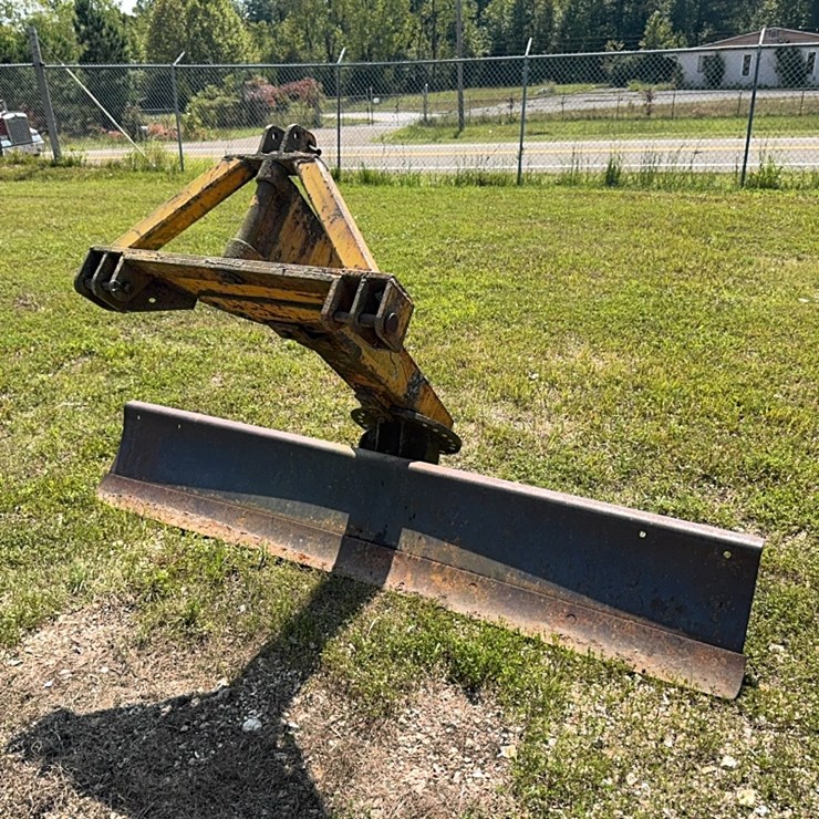 8 Foot 3 point Super Rhino Blade