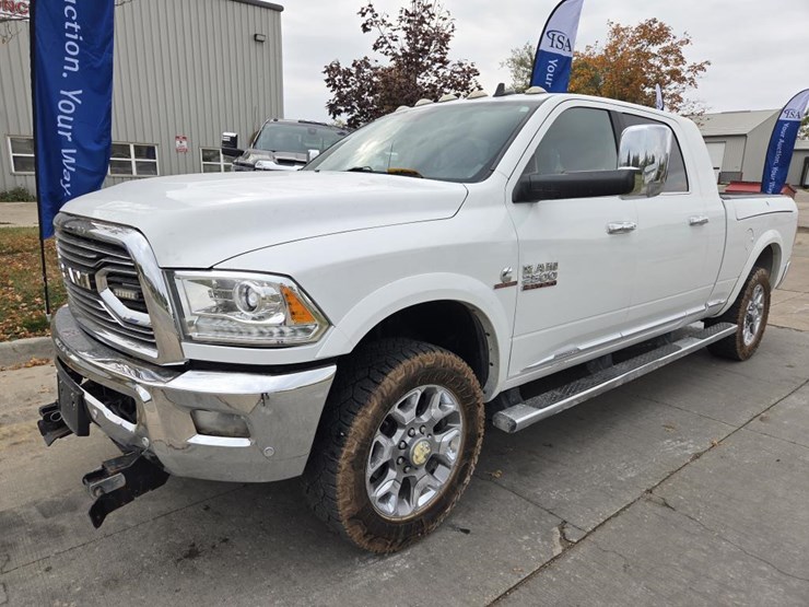 2018-dodge-ram-2500-image-1