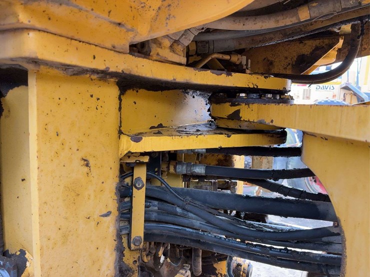 komatsu-wa320-image-32