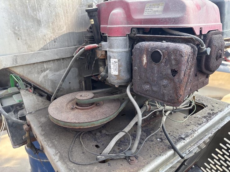 #5024-•-western-truck-salter/sander-image-10