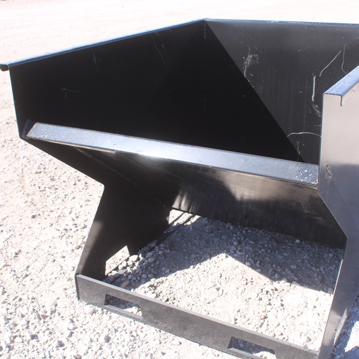 #4080 • 2 Yard Skid Steer Hopper With Fork Pockets
