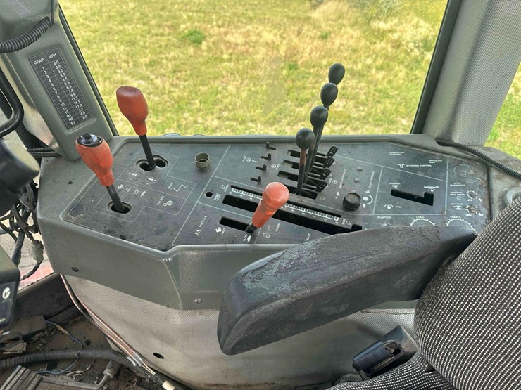 1995-case-9270-tractor-image-16