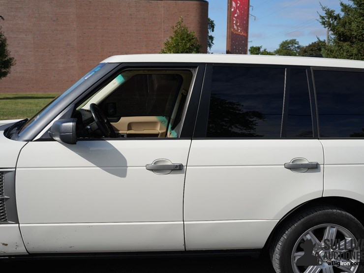 2007-land-rover-range-rover-hse-image-14