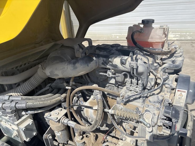 #5056-•-2019-wacker-neuson-rd28-smooth-drum-roller-image-17