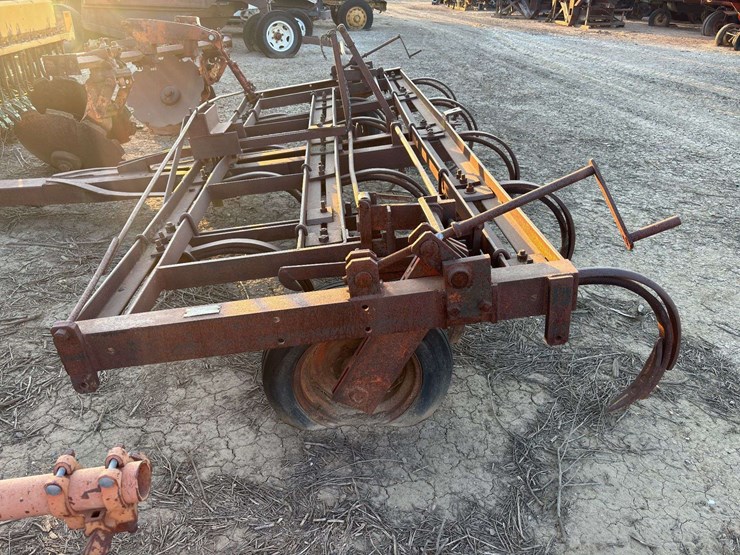 13-shank-chisel-image-23