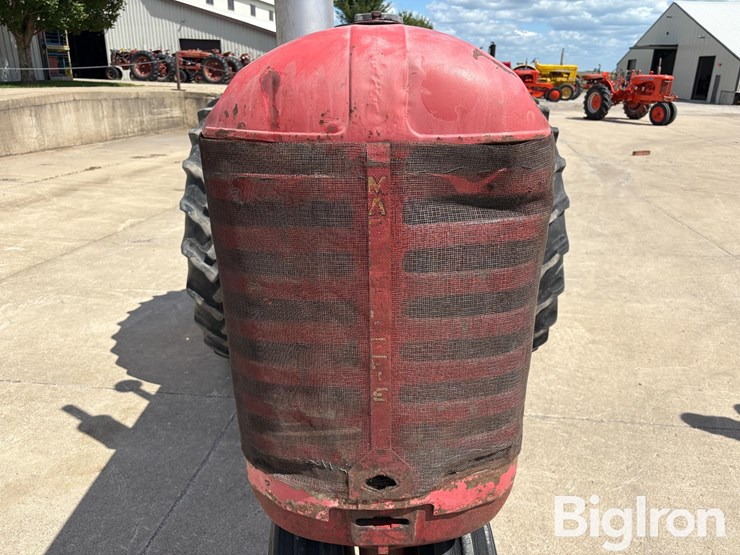 1949-massey-ferguson-44-image-13