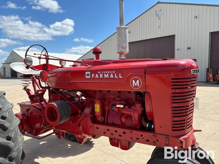 1946-ih-farmall-m-2wd-tractor-image-16