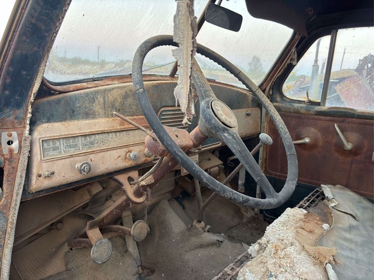 studebaker-stake-bed-truck-image-21