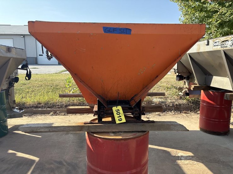 #5019-•-henderson-8x409ss-truck-salter/sander-image-2