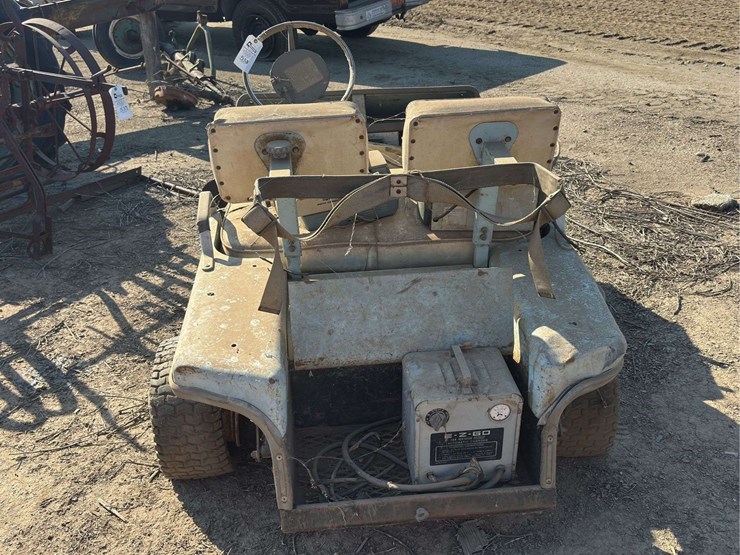 ez-go-golf-cart-image-5