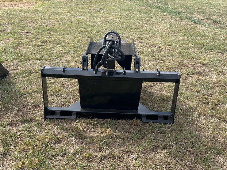 #470-•-quick-attach-20in-stump-grapple-bucket-image-2