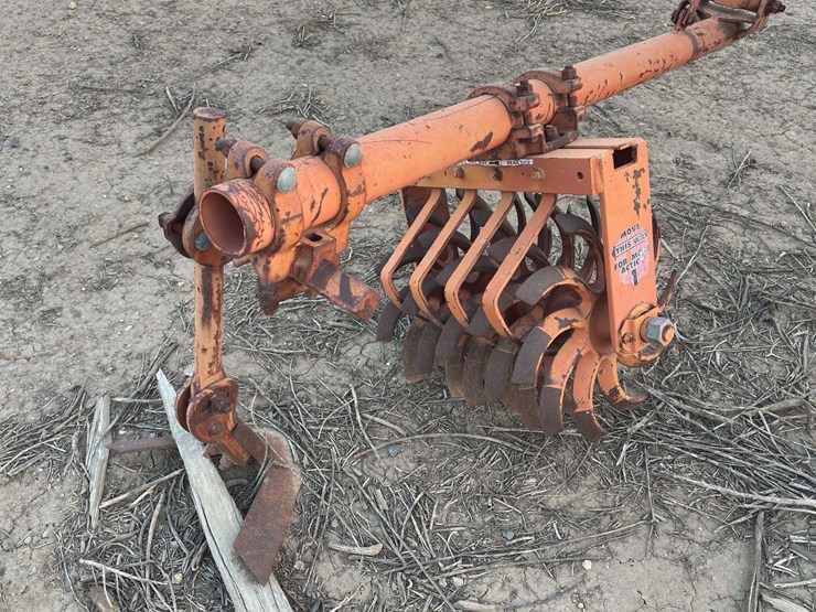 4-row-cultivator-image-8