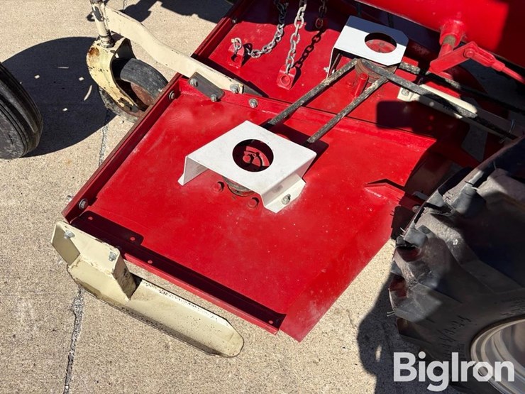 1948-international-cub-image-16