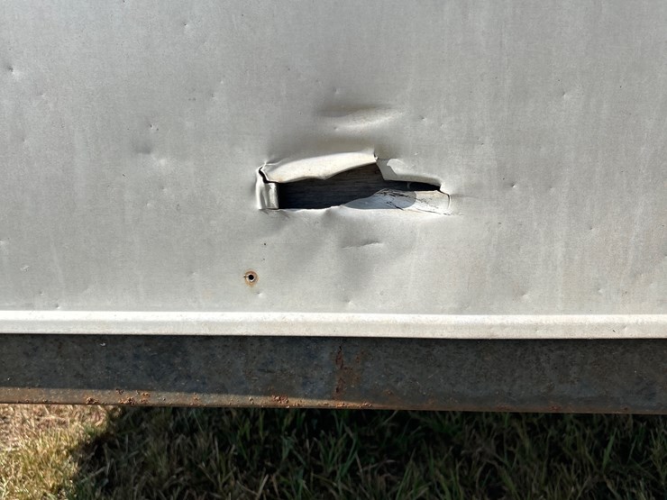 #405-•-12ft-x-6ft-homesteader-enclosed-trailer-image-13